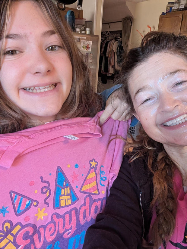 <p><strong>Wendy, North Carolina</strong></p><p>"Yay! wonderful energy win that really cheered Daniella up today (she has a cold) when she received this tee in the mail!" </p>